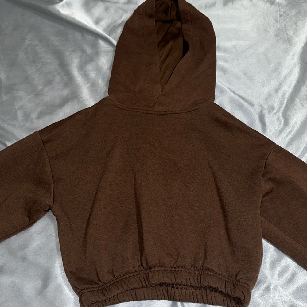 BROWN HOODIE